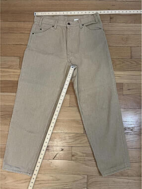 Levi's 550 Relaxed Fit Beige Jeans (Orange Tab)